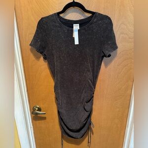 Mineral wash black/charcoal Ruched T-Shirt Dress VS Pink
